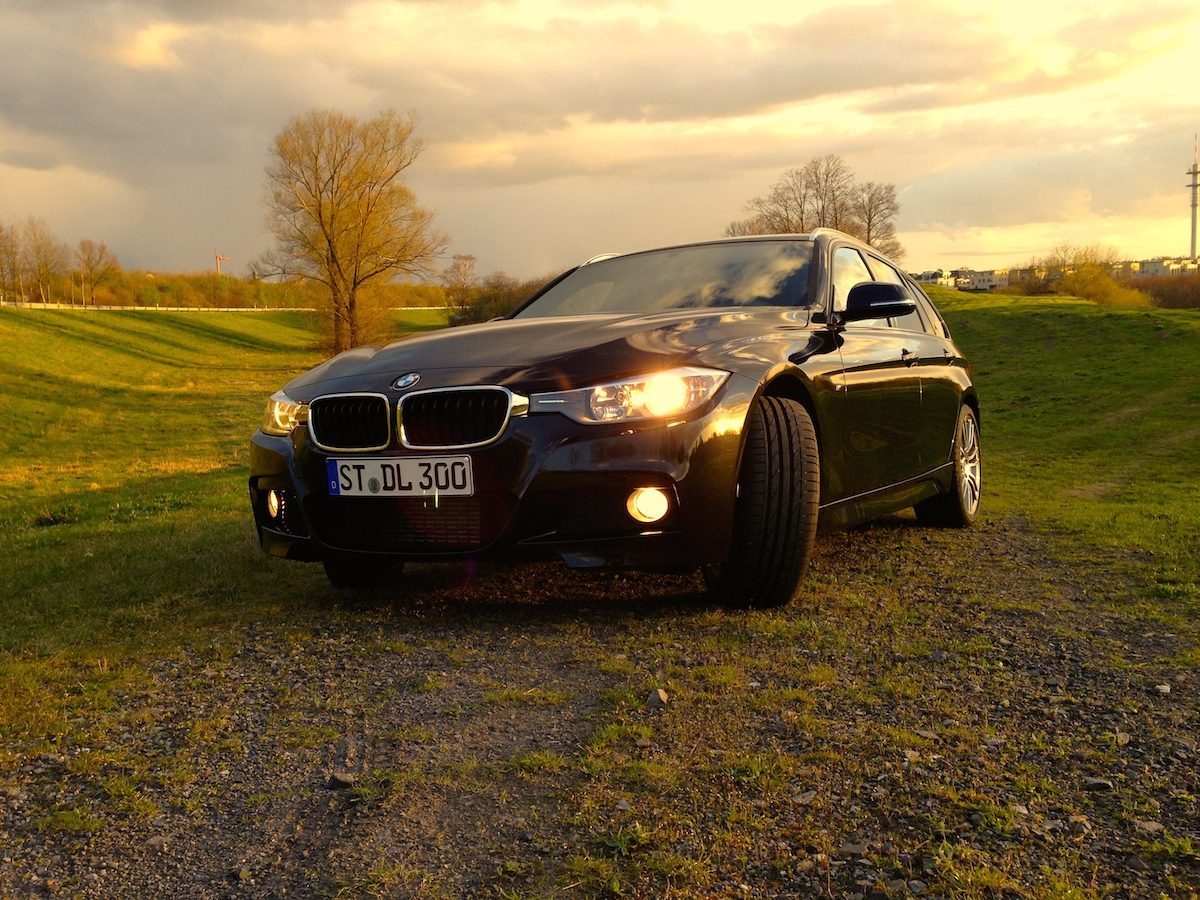 BMW 320d touring front 1