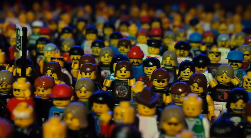 Iron Maiden - The Wicker Man in Lego 43 Bildschirmfoto 2015 04 16 um 12.22.38