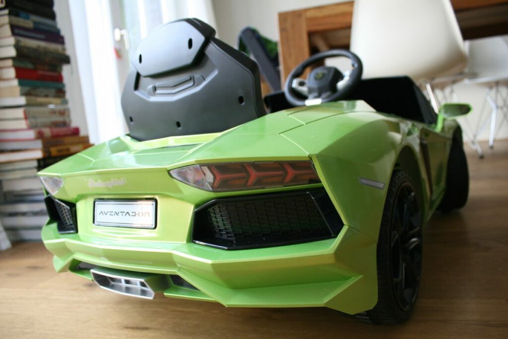 Lambo Heck seitlich