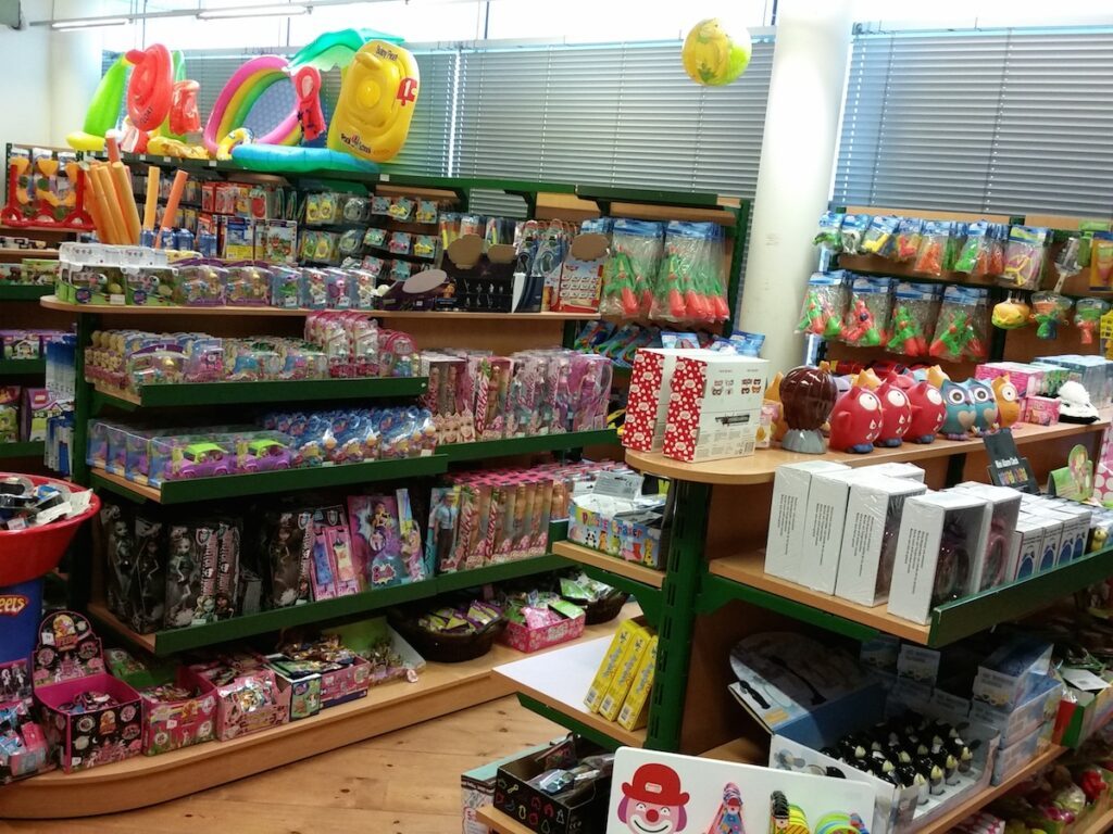 Tropical Islands - 2 Väter checken die tropische Urlaubswelt 22 TI Shop