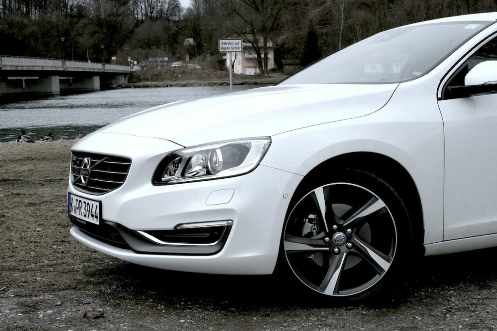 Volvo V60 D4 (2014) Seitenansicht