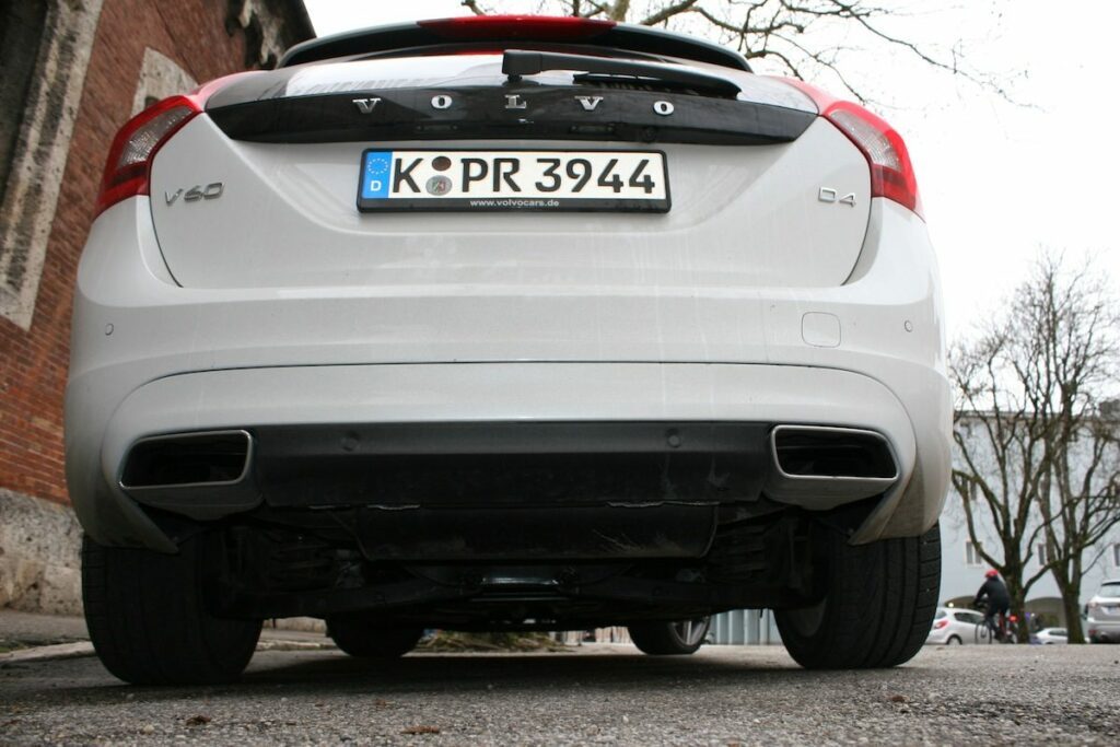 Volvo V60 D4 (2014) im Familiencheck - Alter Schwede! 4 Volvo V60 D4 (2014) Heck