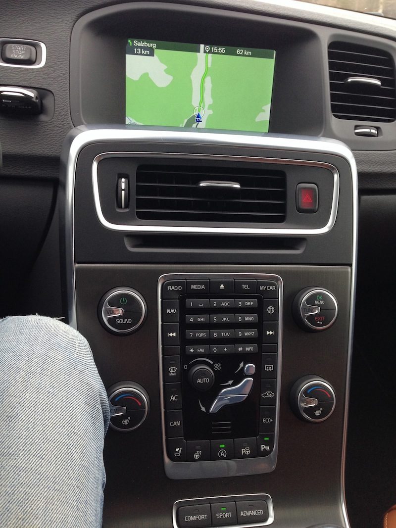 Volvo V60 D4 (2014) im Familiencheck - Alter Schwede! 6 Volvo V60 D4 (2014) Navi